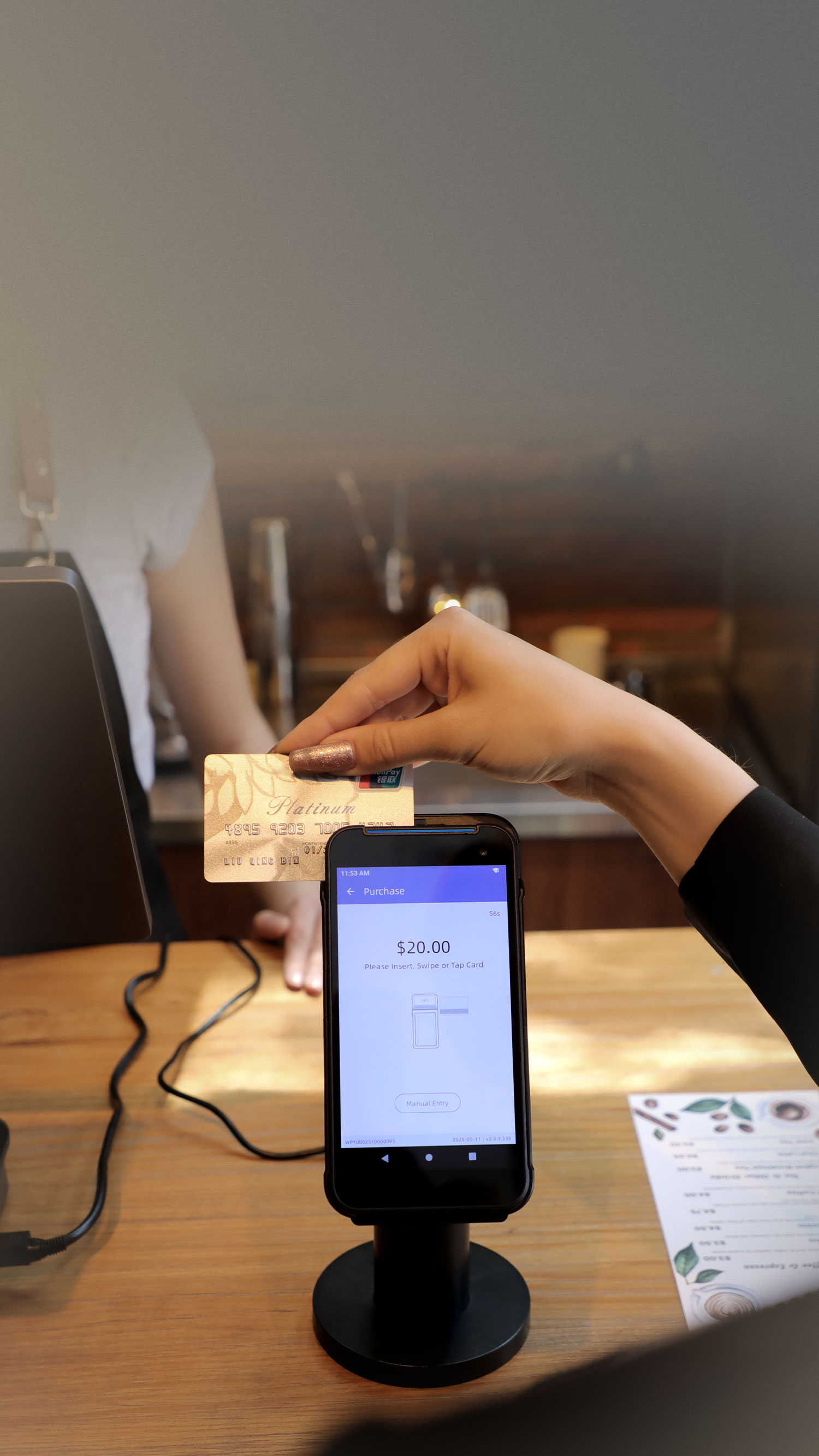 Immersive 5.5” Full-Color Display
